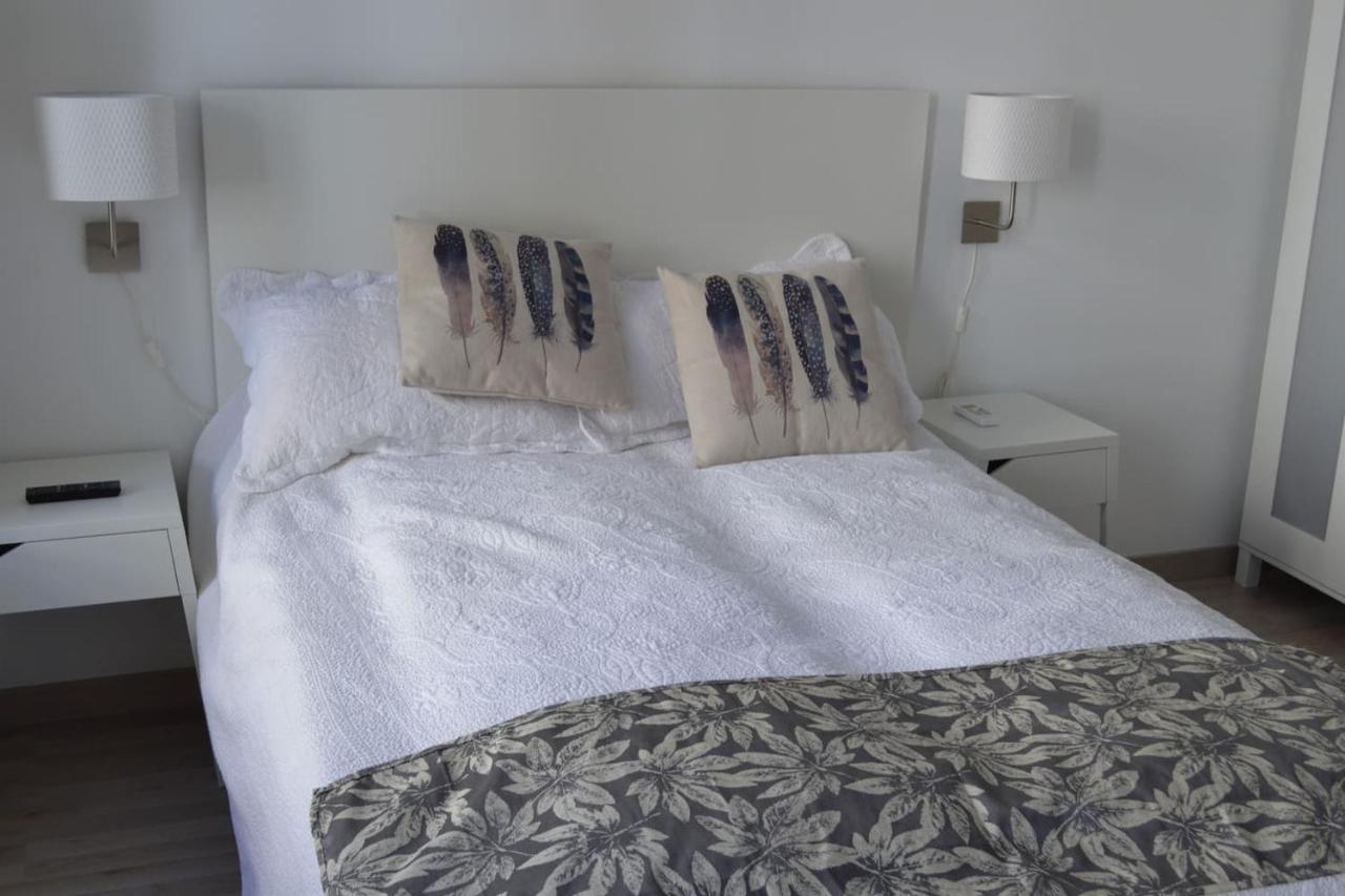 Modern Studio Flat Close To Plaza Merced Malaga Exterior photo